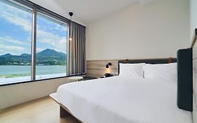 Check Inn Express New Taipei Tamsui